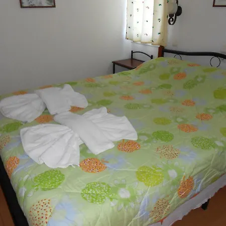 Michalis Apart Otel