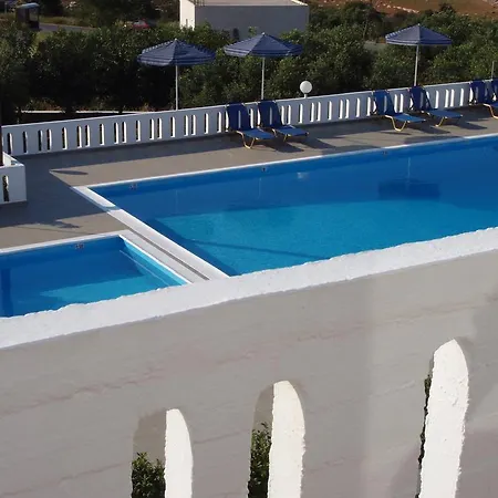 Villas Michalis Aparthotel 3*