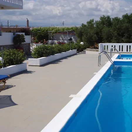 Villas Michalis Aparthotel