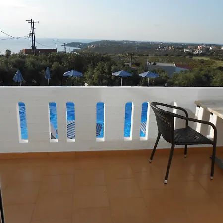Villas Michalis 3* Chorafakia